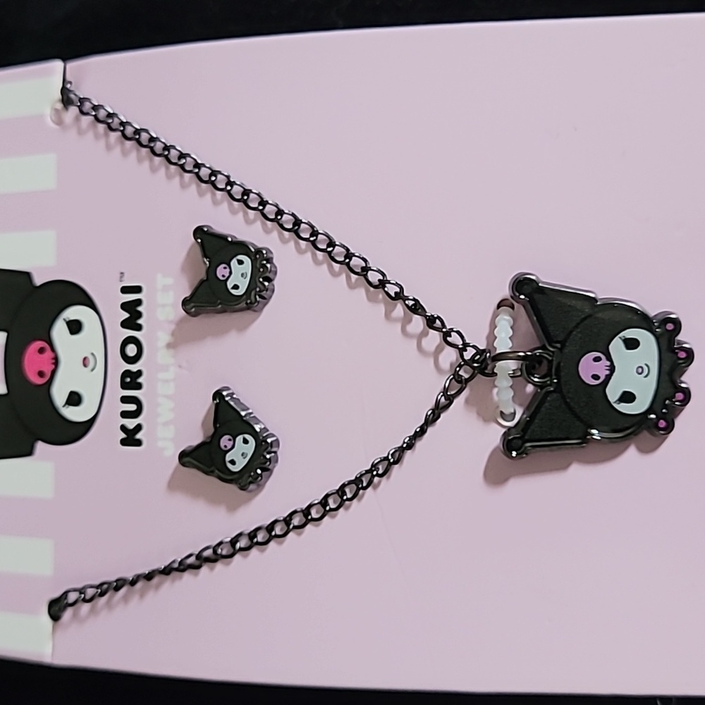 Kuromi necklace and earrings set NWT Kuromi necklace and earrings set NWT